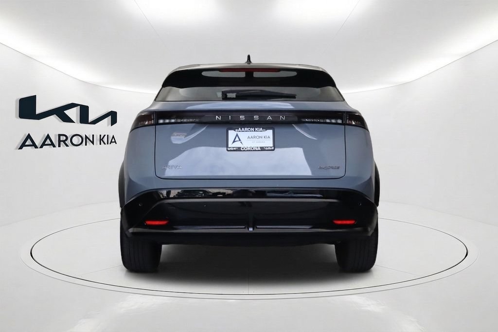 Used 2025 Nissan Ariya AWD image 4