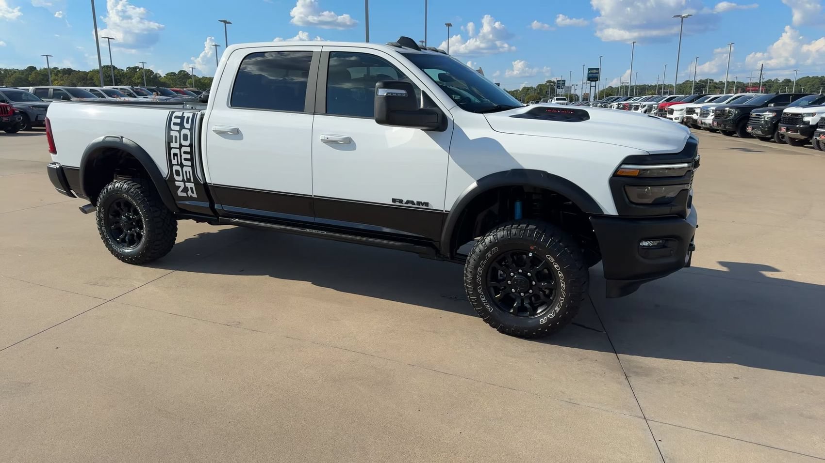 Used 2026 RAM 2500 Power Wagon AWD/4WD image 9