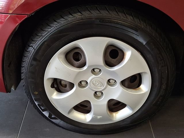 Used 2006 Kia Spectra EX FWD image 9