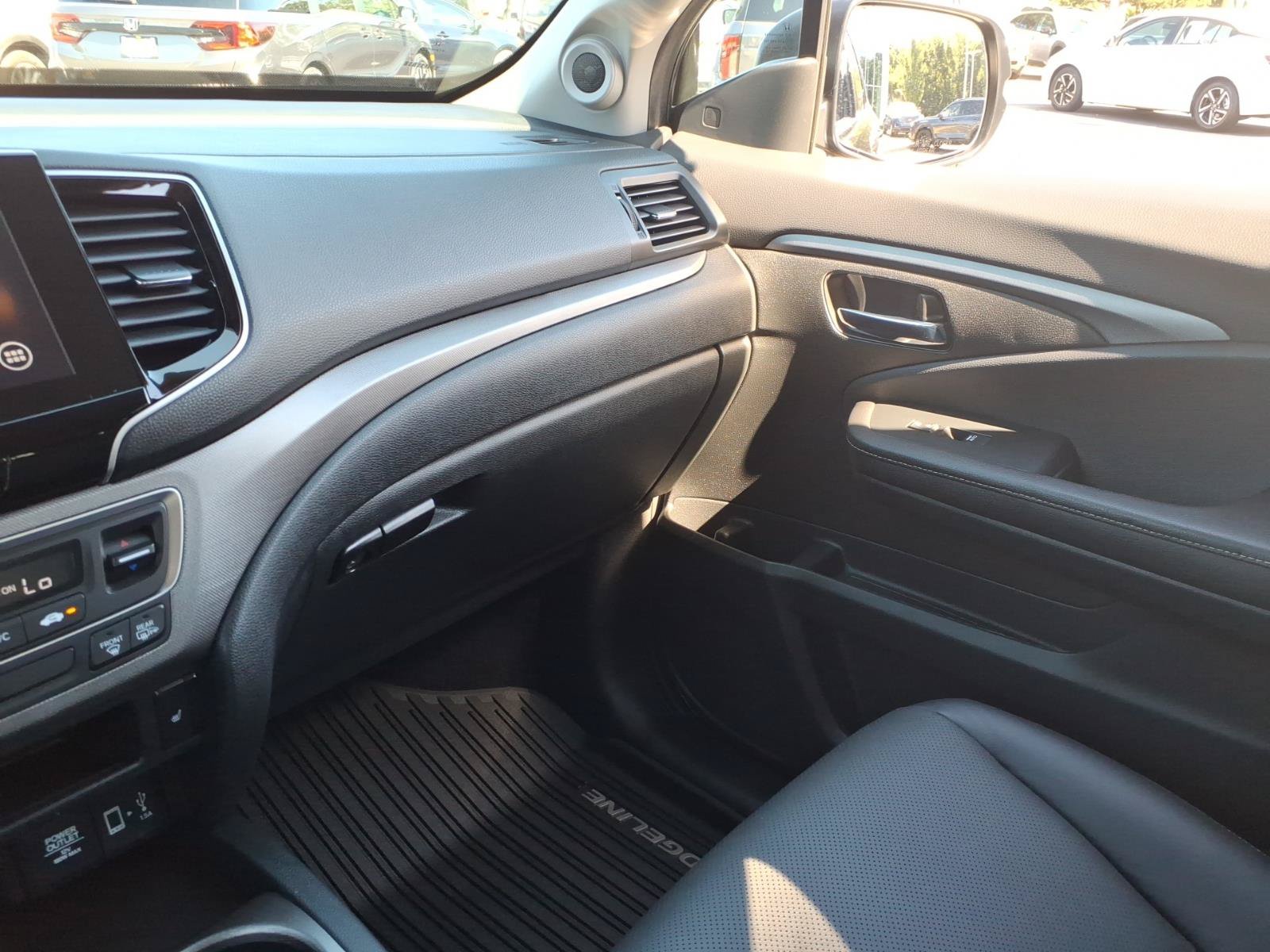 Certified 2023 Honda Ridgeline RTL image 30