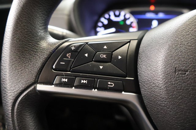 Used 2024 Nissan Sentra SV FWD image 17
