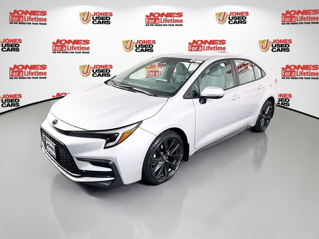 Certified 2023 Toyota Corolla SE w/ Carpet Mat Package (TMS) image 13