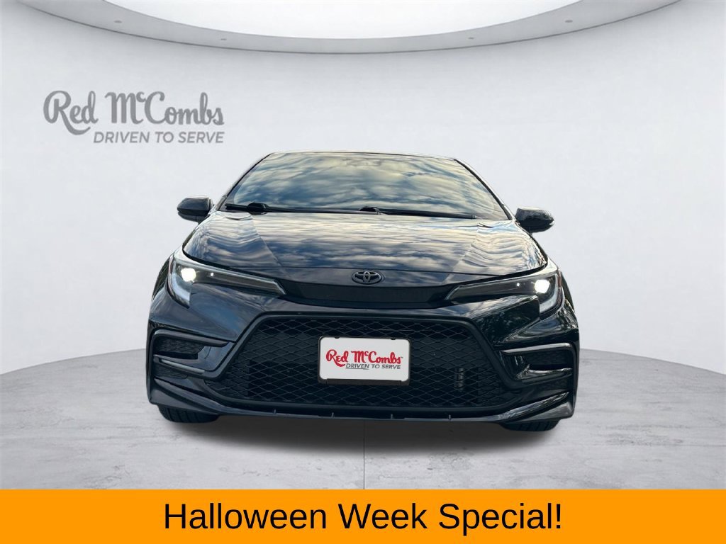 Used 2024 Toyota Corolla SE FWD image 2