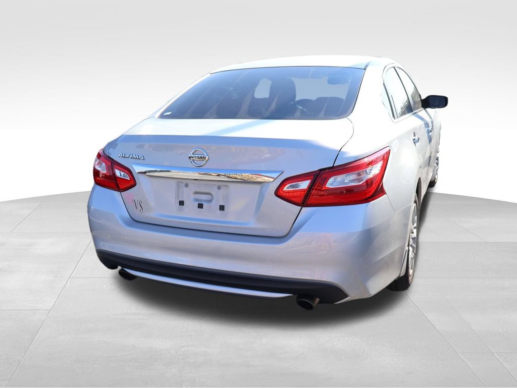 Used 2017 Nissan Altima 2.5 S w/ Power Driver Seat Package FWD image 16
