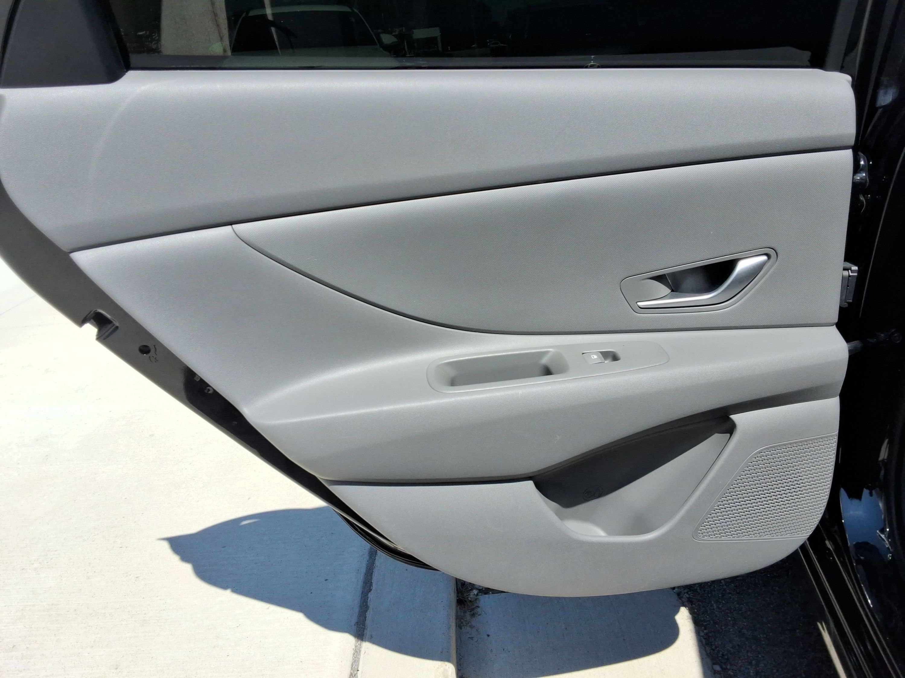 Used 2024 Hyundai Elantra SEL FWD image 20
