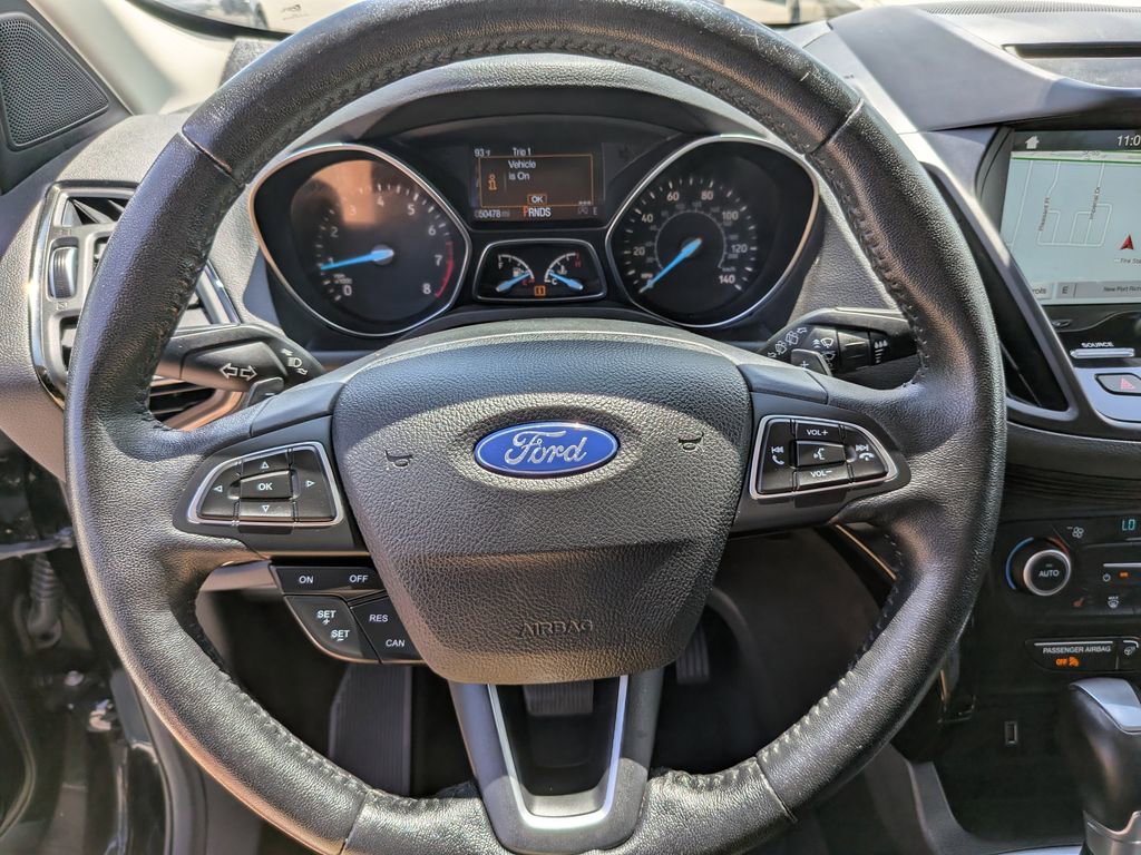 Used 2018 Ford Escape Titanium AWD/4WD image 32
