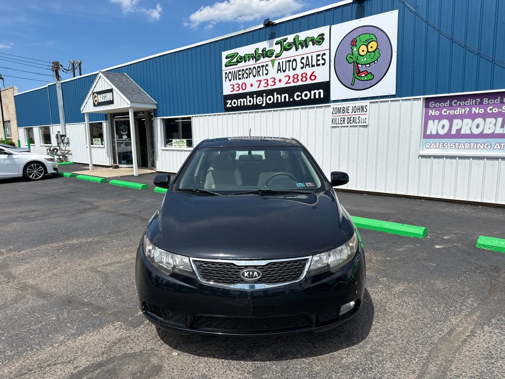 Used 2012 Kia Forte EX w/ Tech Pkg FWD image 2
