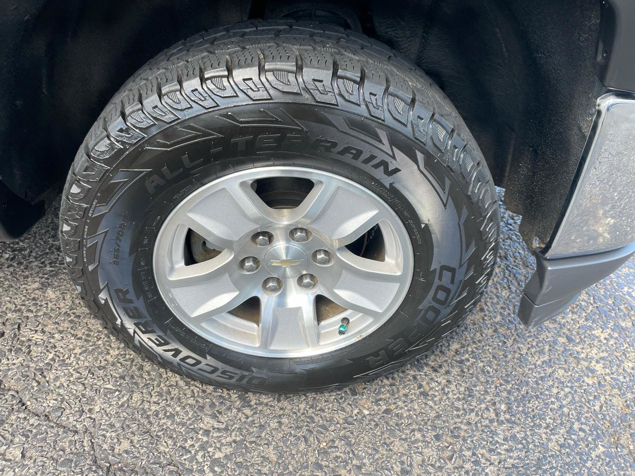 Used 2019 Chevrolet Silverado 1500 LT AWD/4WD image 13