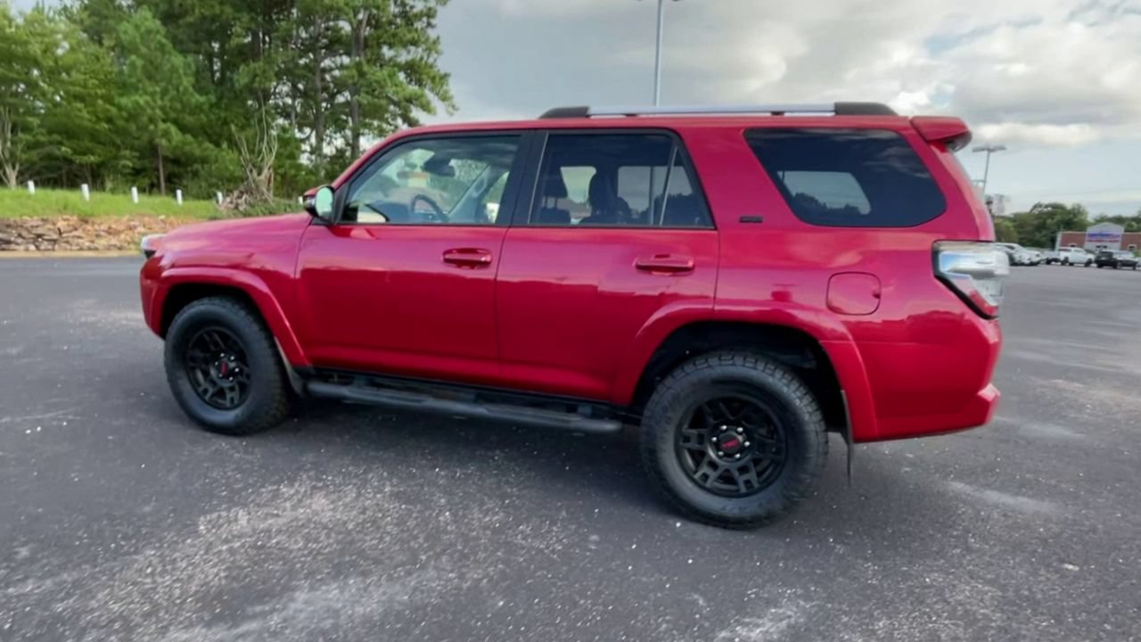 Used 2023 Toyota 4Runner SR5 Premium w/ Moonroof Package RWD image 6