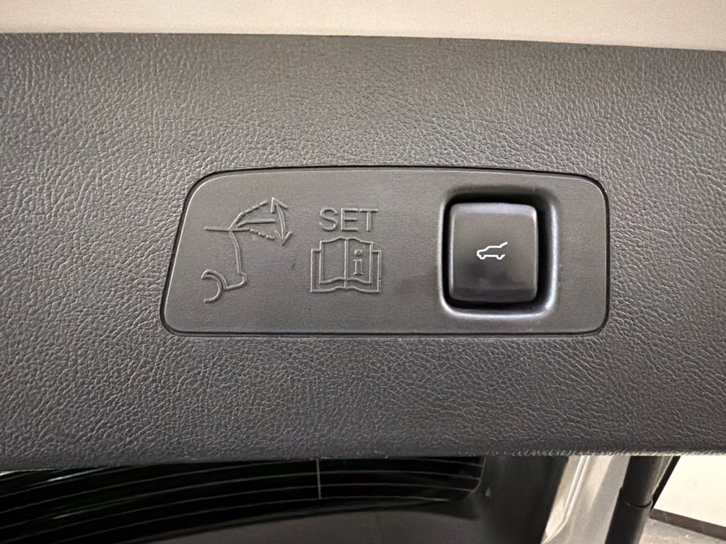 Certified 2023 Lincoln Corsair AWD w/ Equipment Group 101A image 41