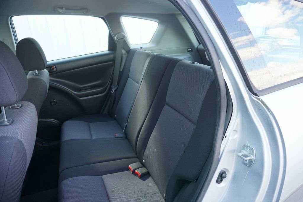 Used 2008 Pontiac Vibe w/ Preferred Package image 19