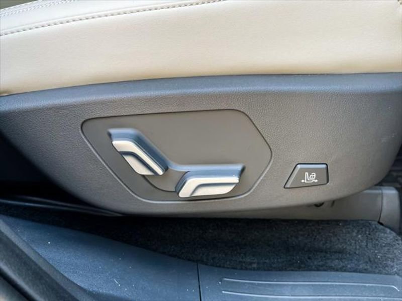 Used 2025 Hyundai Santa Fe Calligraphy image 18