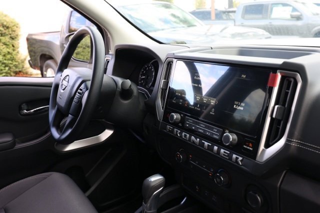 New 2026 Nissan Frontier SV w/ Tow Package image 18