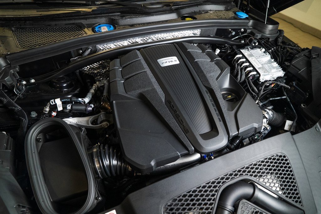 New 2026 Porsche Macan S image 42