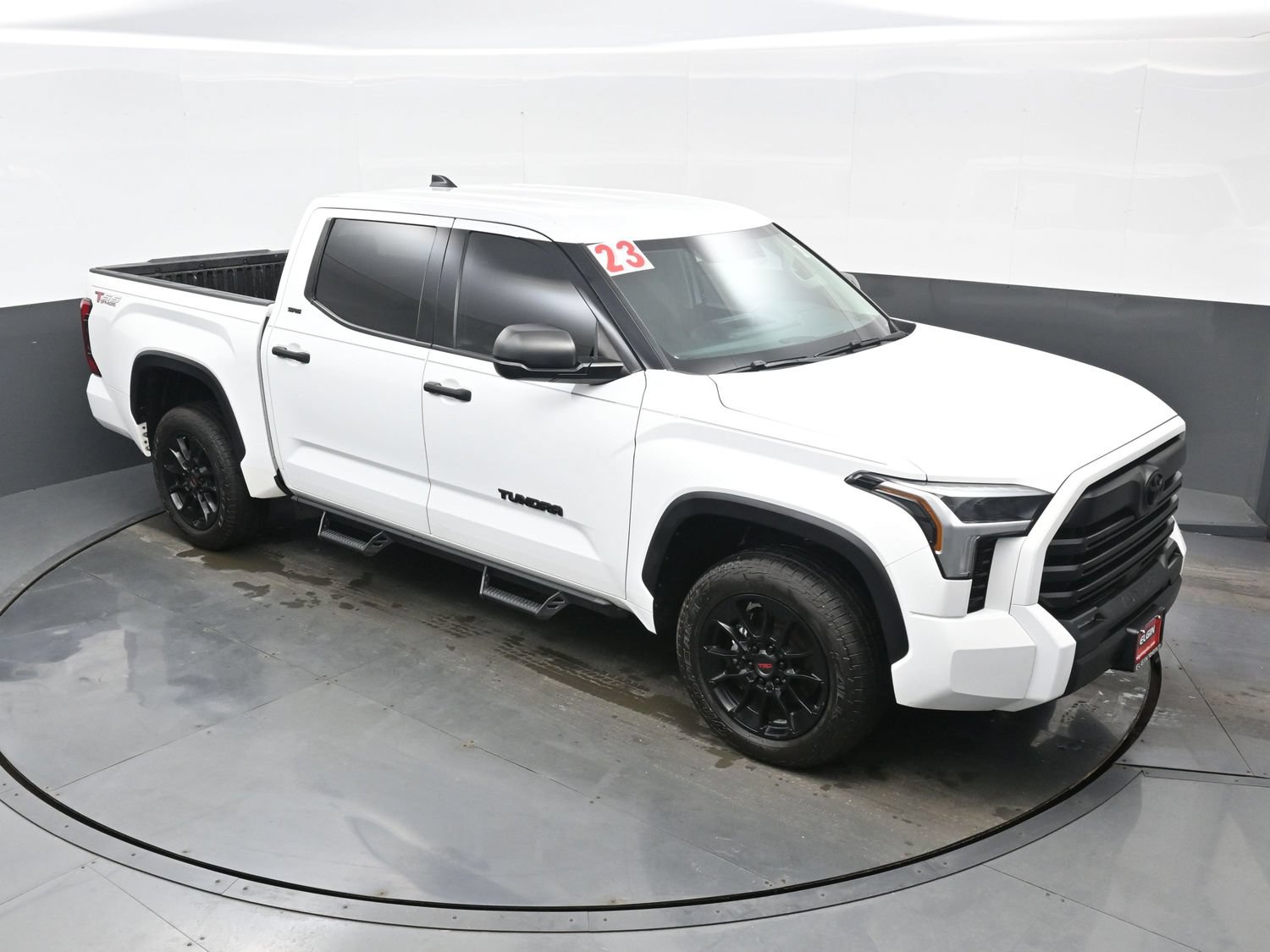 Used 2023 Toyota Tundra SR5 AWD/4WD image 32