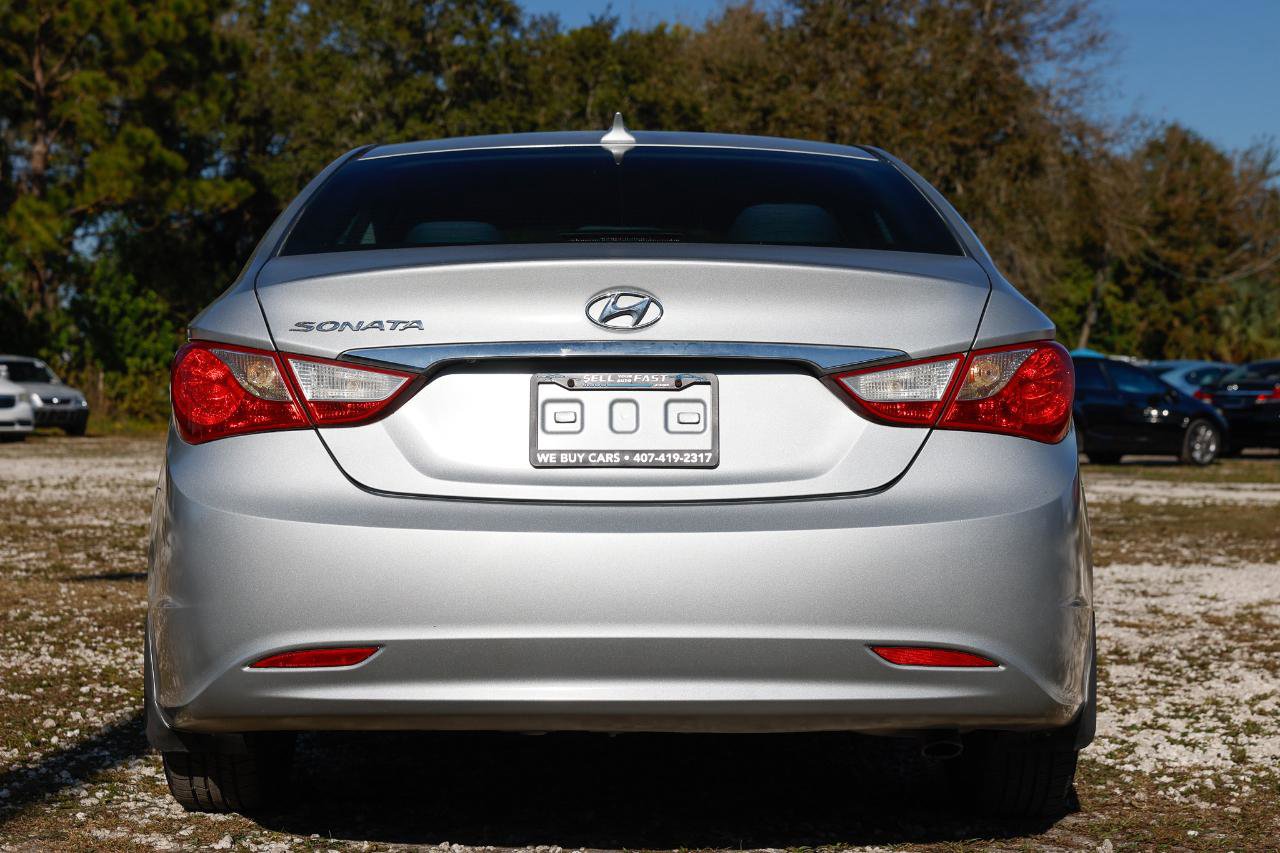 Used 2013 Hyundai Sonata GLS w/ Popular Equipment Pkg image 7