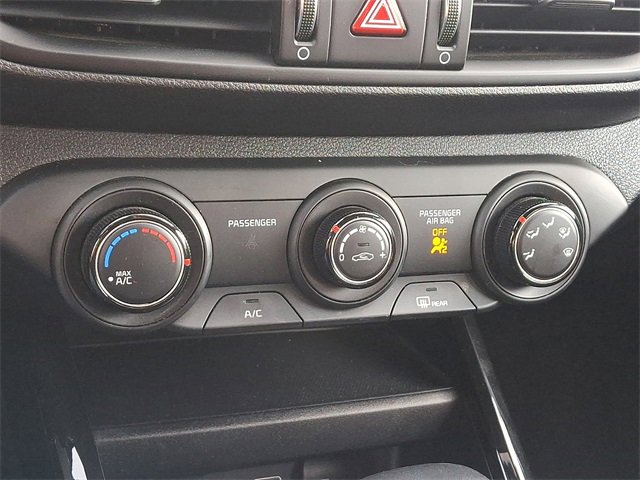 Certified 2021 Kia Forte GT image 17