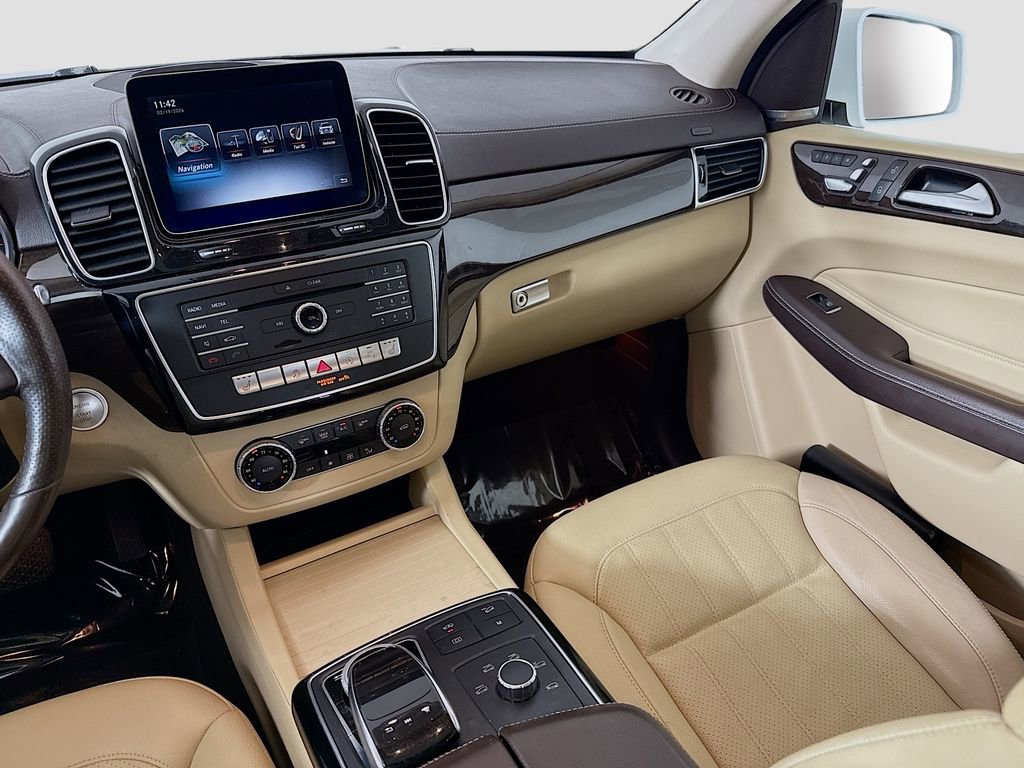 Used 2017 Mercedes-Benz GLS 450 GLS 450 image 23