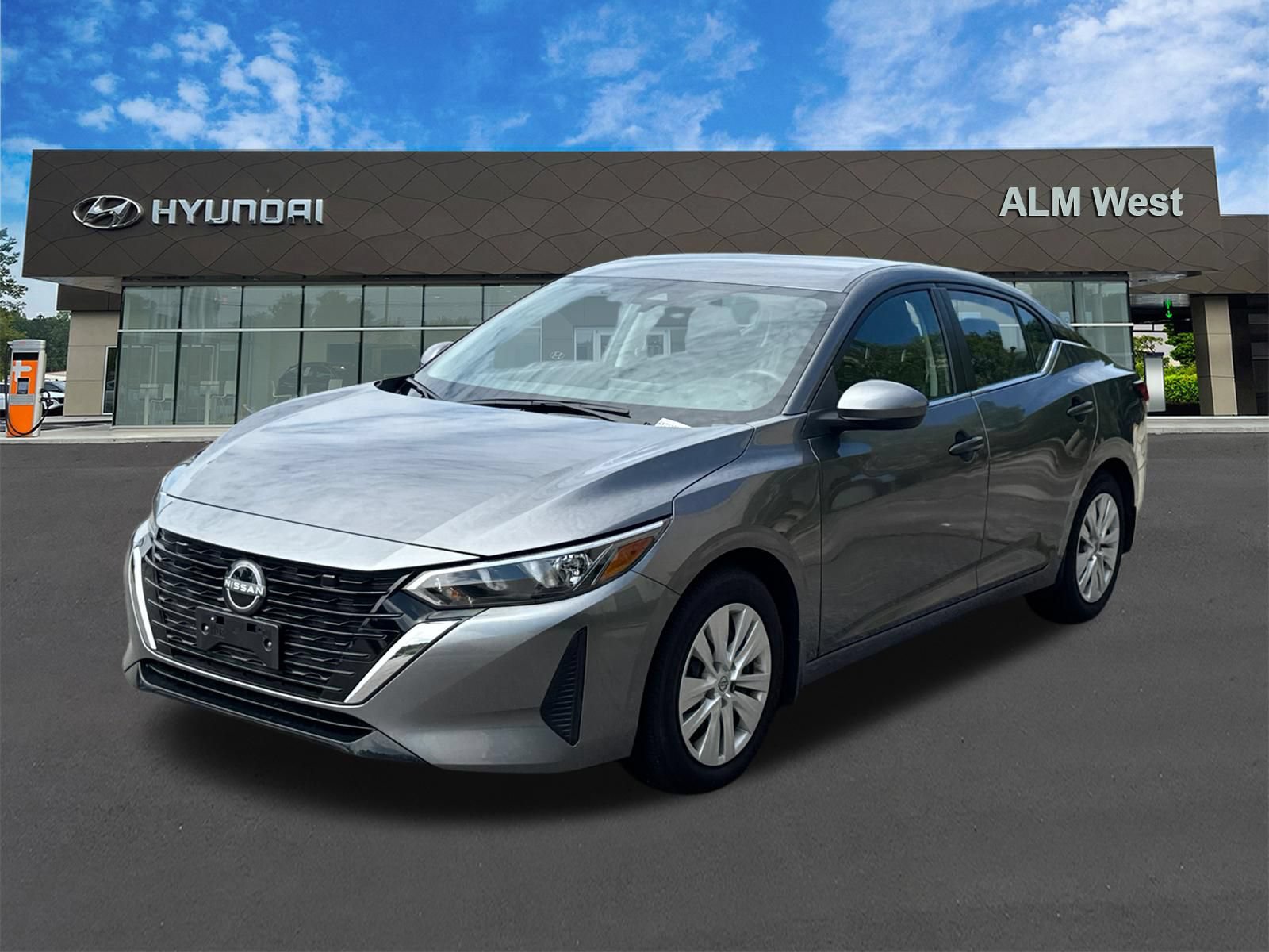 Used 2024 Nissan Sentra S FWD image 1
