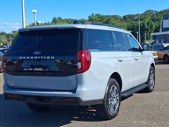 Certified 2025 Ford Expedition Active AWD/4WD image 6