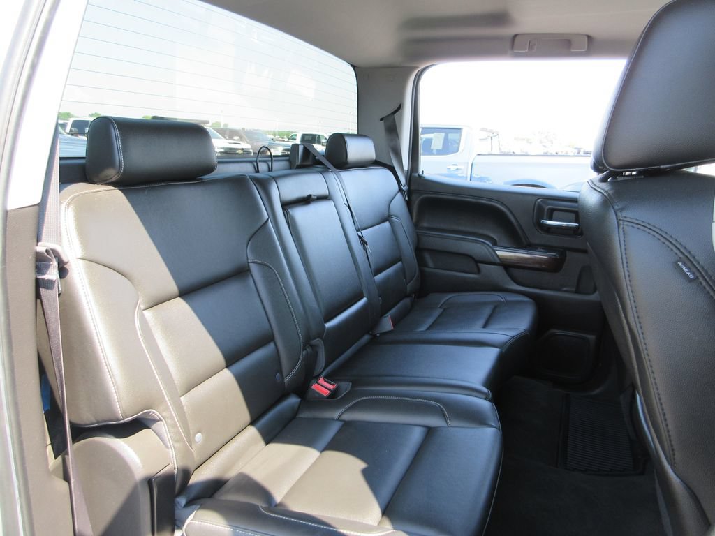 Used 2015 GMC Sierra 1500 SLT w/ SLT Crew Cab Value Package AWD/4WD image 24