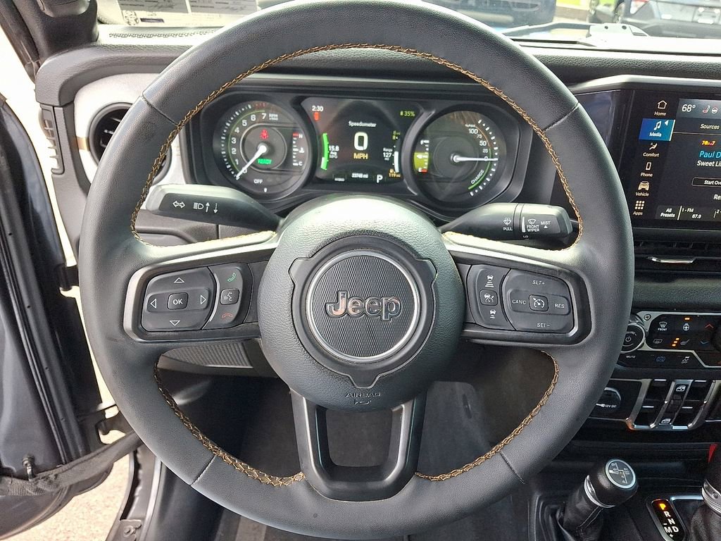 Used 2024 Jeep Wrangler Unlimited w/ Convenience Group image 19