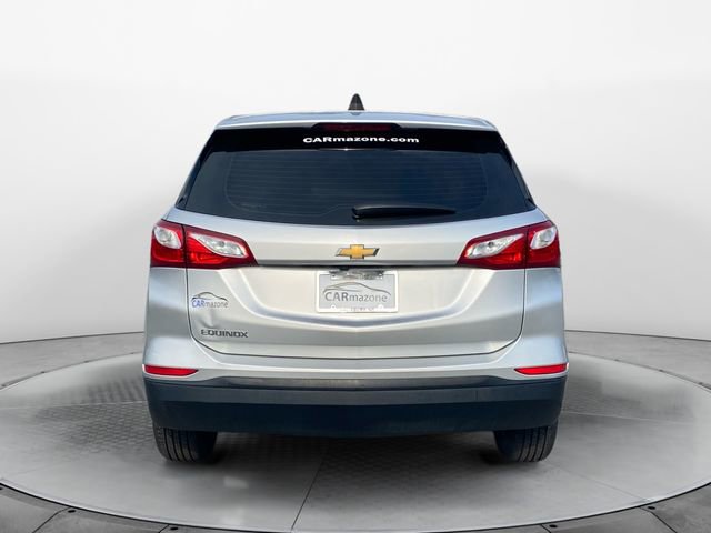 Used 2021 Chevrolet Equinox LS w/ LPO, Floor Liner Package image 4