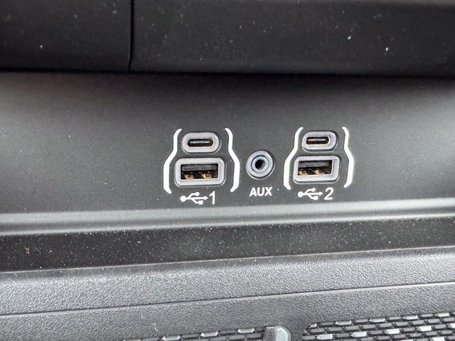 New 2026 RAM 1500 Laramie w/ Chrome Appearance Group AWD/4WD image 34
