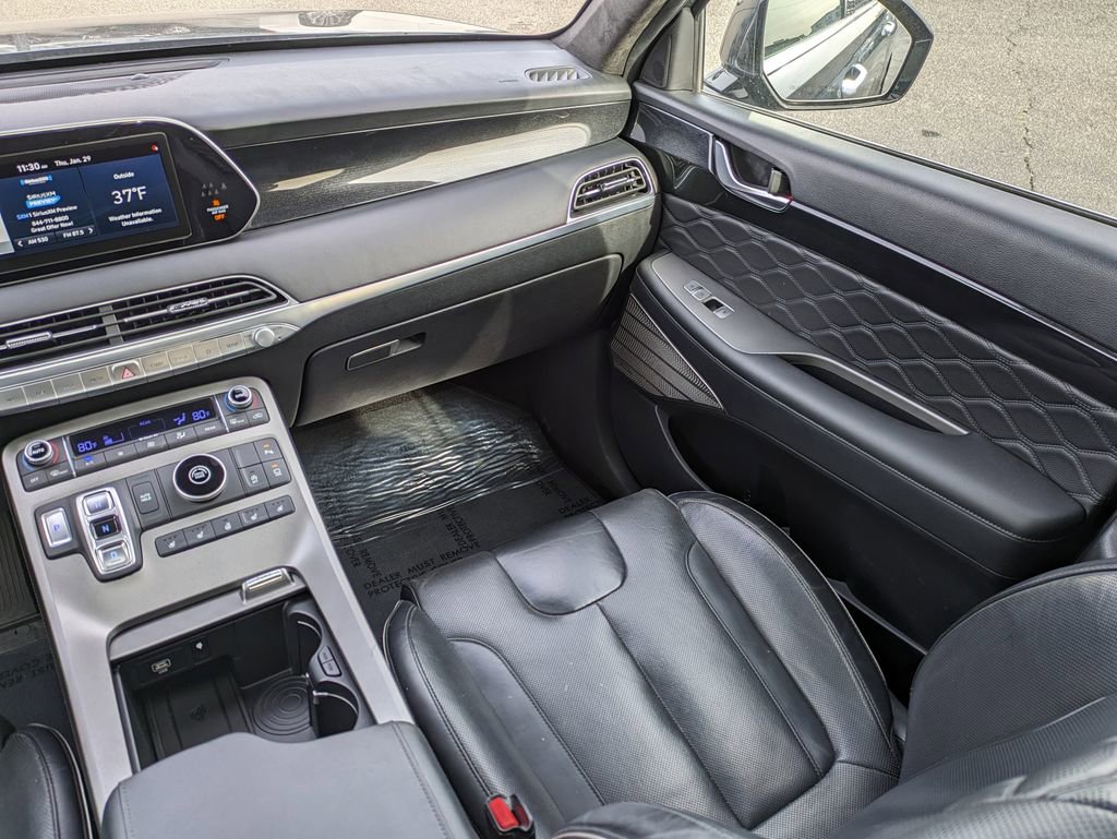 Used 2021 Hyundai Palisade Calligraphy image 17