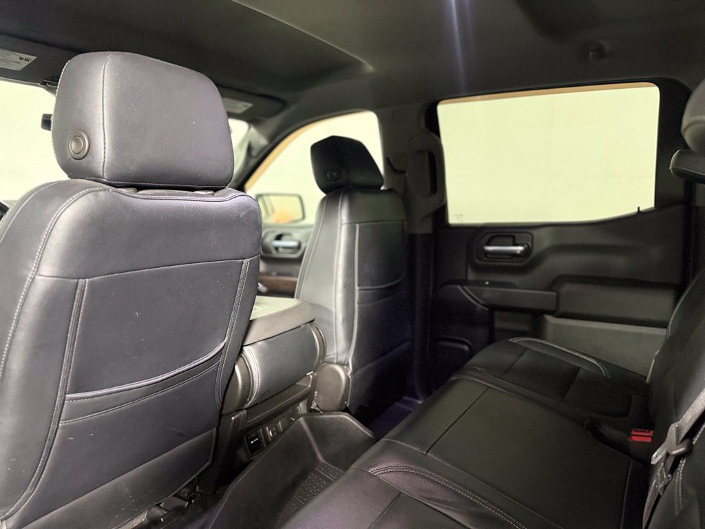 Used 2021 Chevrolet Silverado 1500 LT AWD/4WD image 22