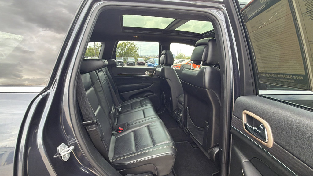 Used 2015 Jeep Grand Cherokee Limited w/ Luxury Group II AWD/4WD image 21