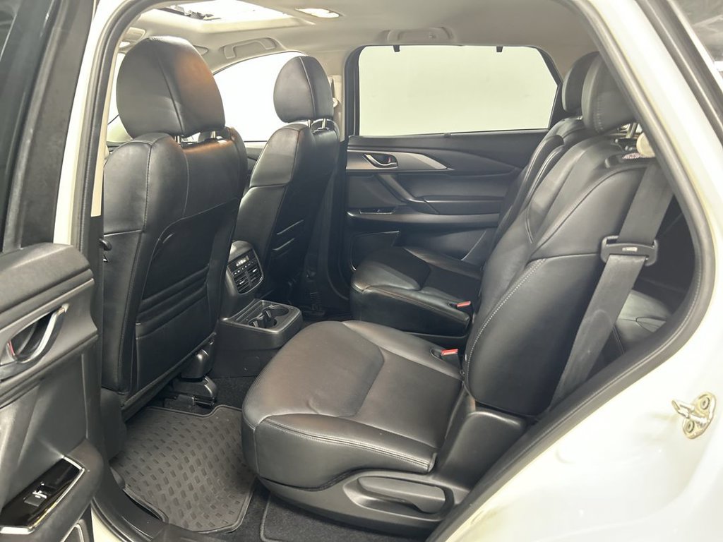 Used 2020 MAZDA CX-9 Touring w/ Touring Premium Package AWD/4WD image 20