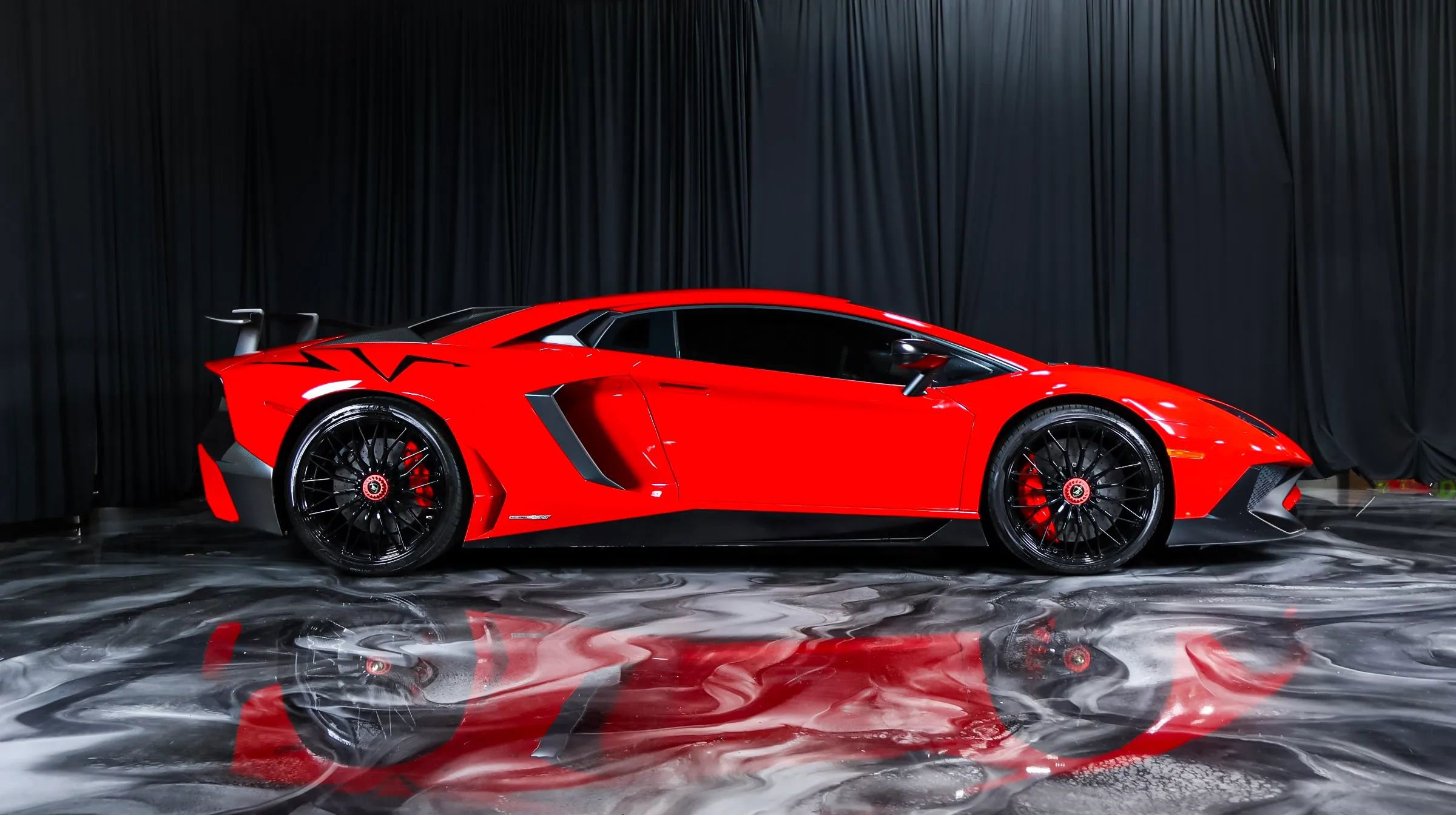 Used 2017 Lamborghini Aventador LP 750-4 Superveloce AWD/4WD image 5