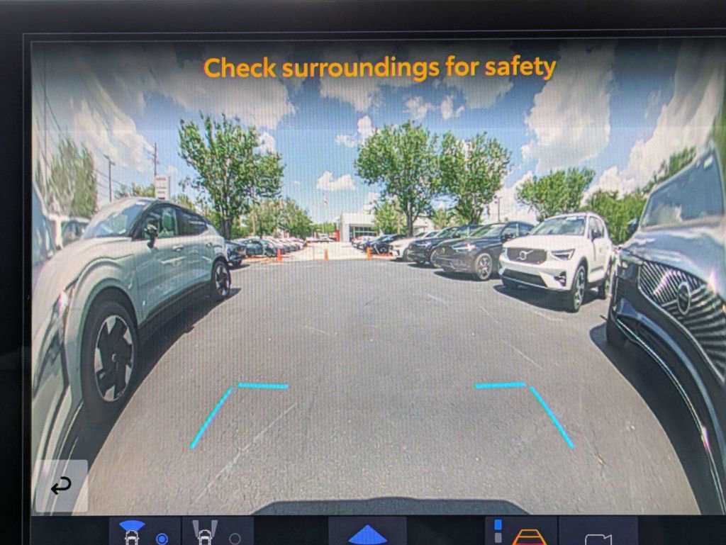 Used 2023 Toyota Tundra Platinum AWD/4WD image 29