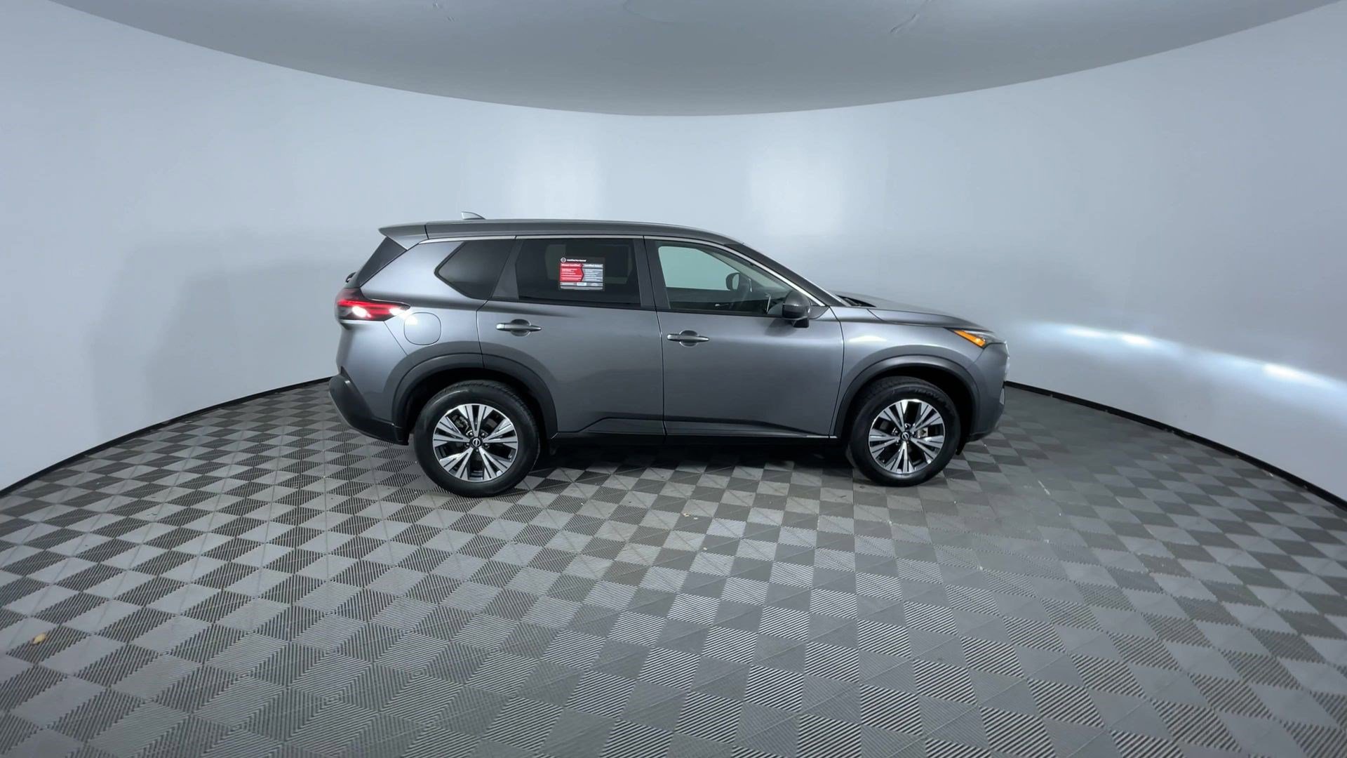 Certified 2023 Nissan Rogue SV image 9