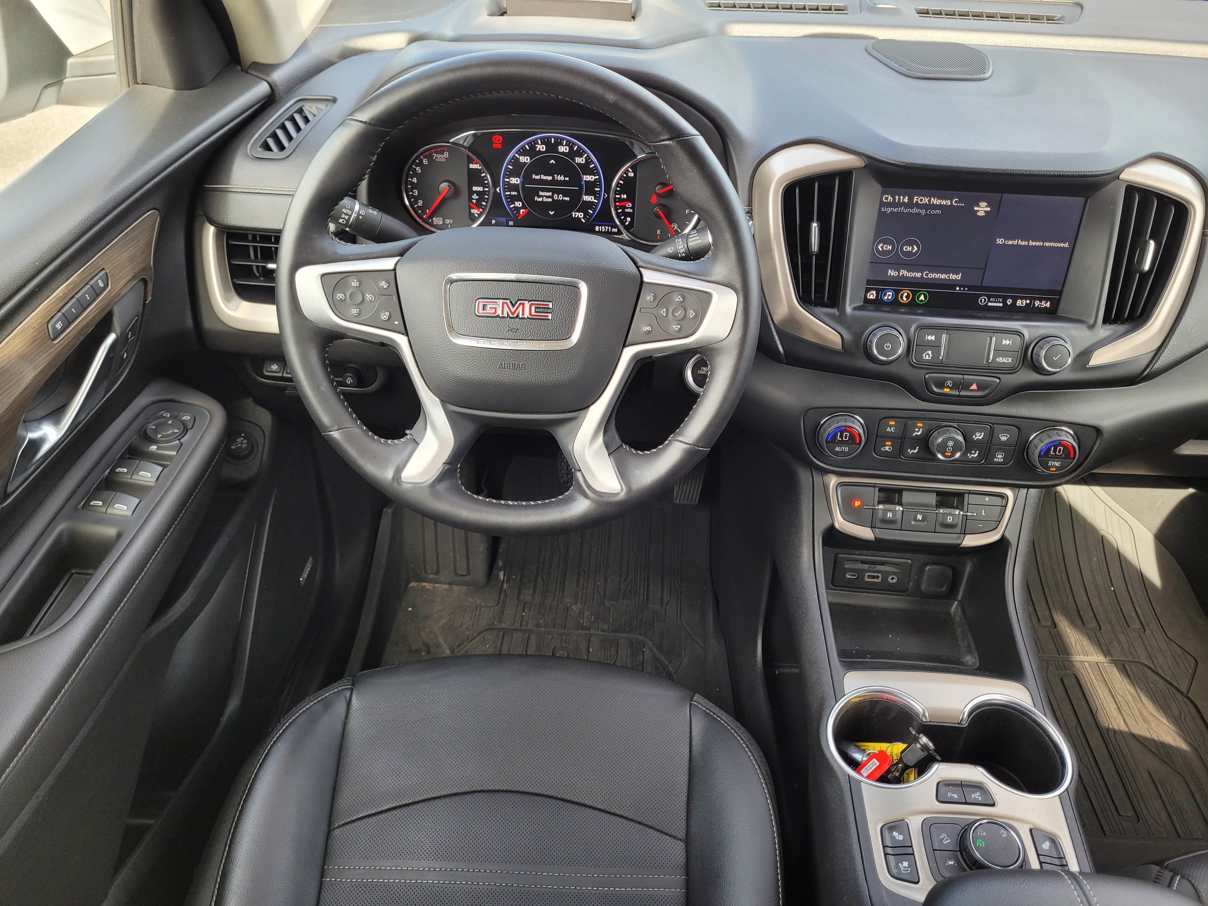 Used 2022 GMC Terrain Denali w/ Denali Premium Package AWD/4WD image 11