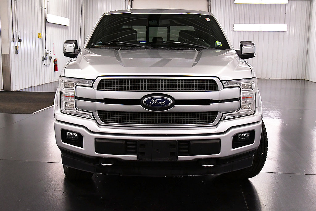 Used 2018 Ford F150 Platinum w/ Equipment Group 701A Luxury AWD/4WD image 2