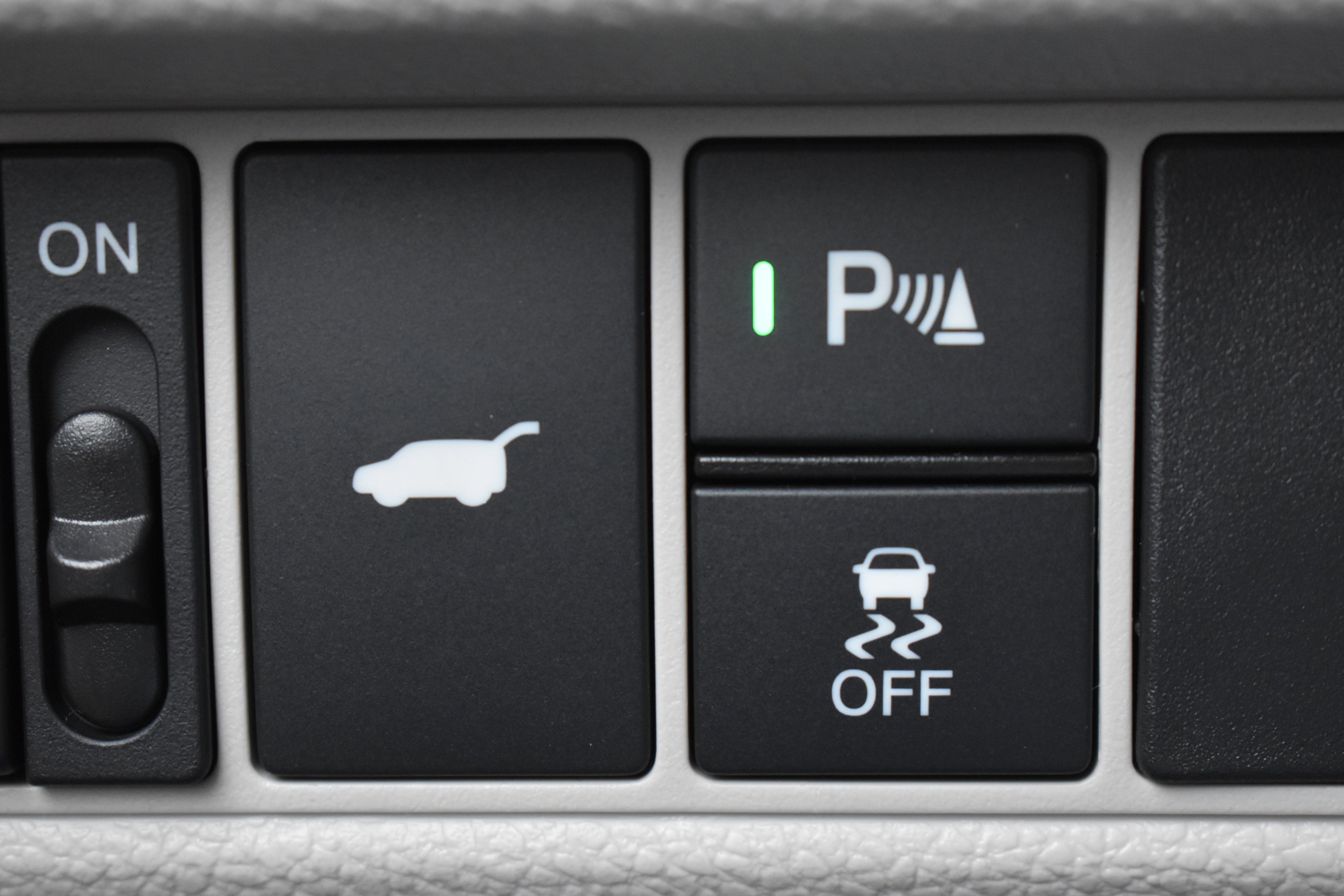 New 2026 Honda Odyssey Touring image 18