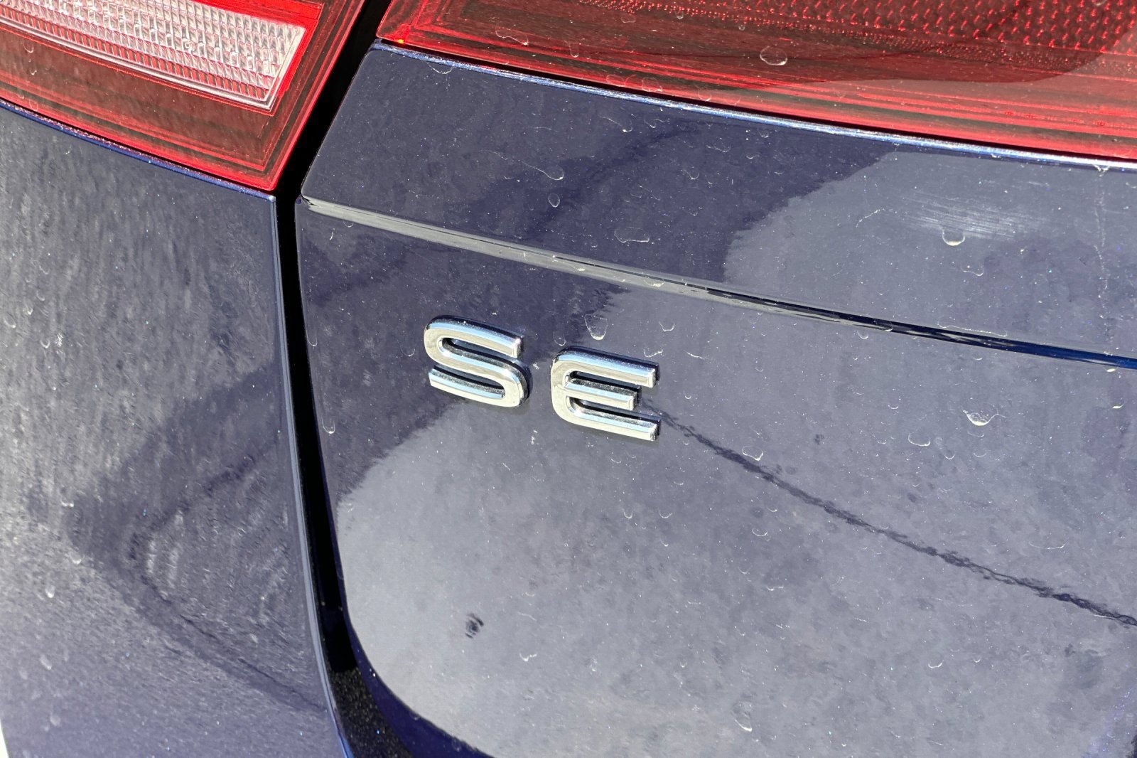 Used 2023 Volkswagen Tiguan SE FWD image 28