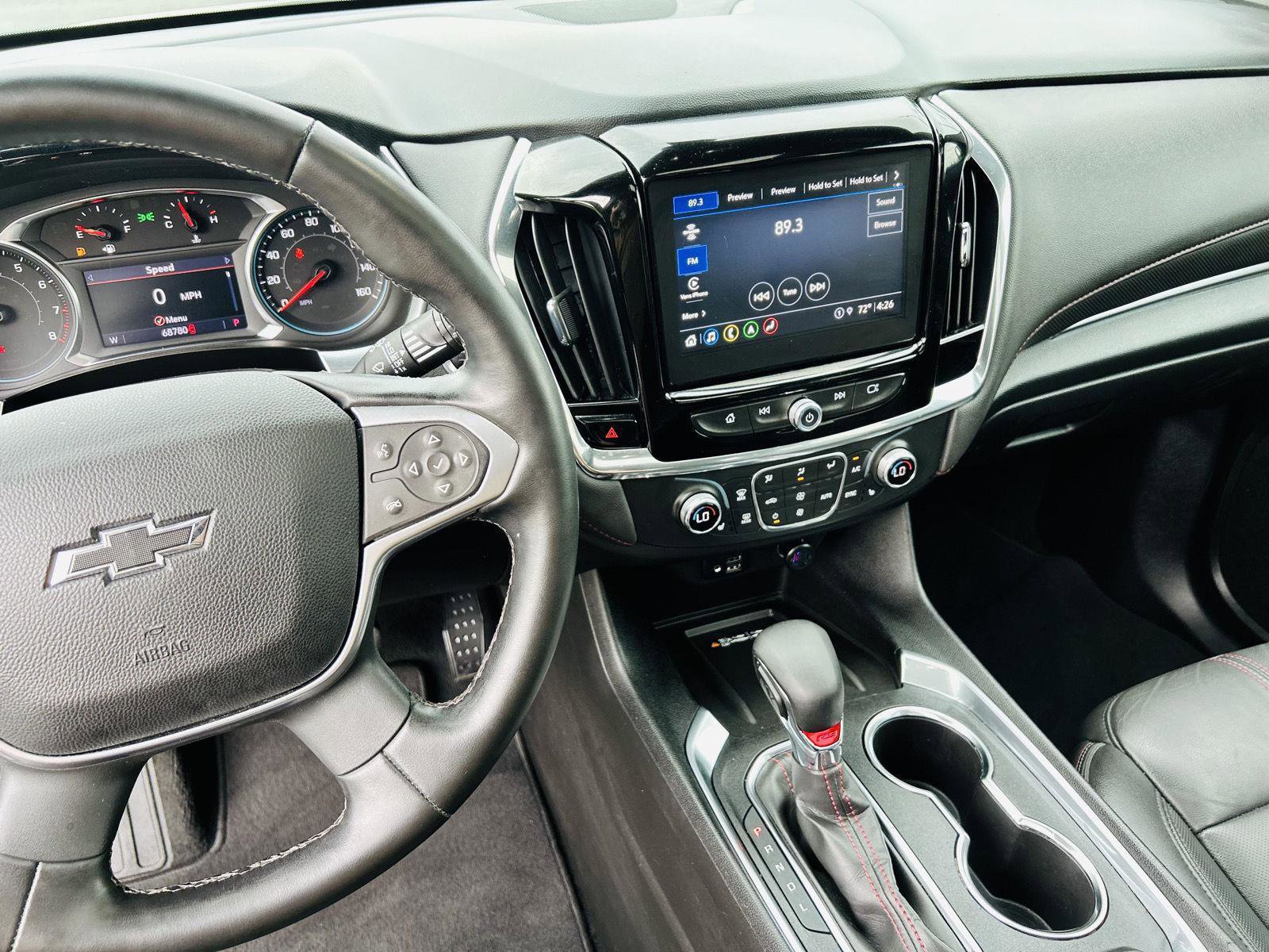 Used 2023 Chevrolet Traverse RS image 26