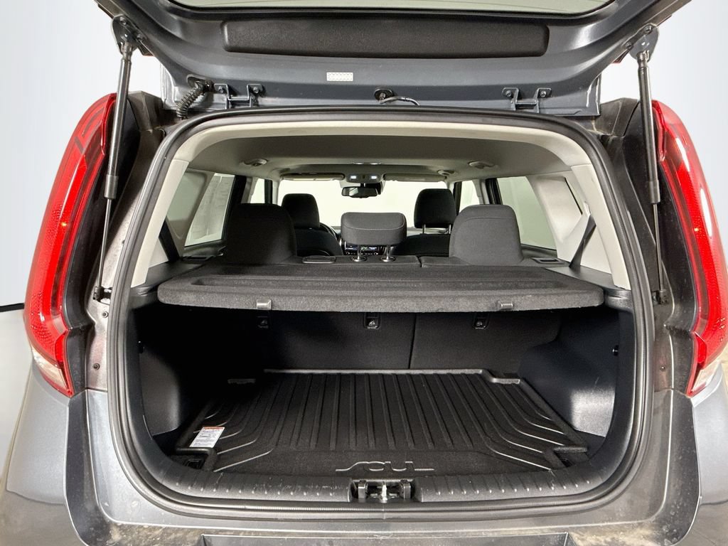 Used 2021 Kia Soul EX FWD image 31
