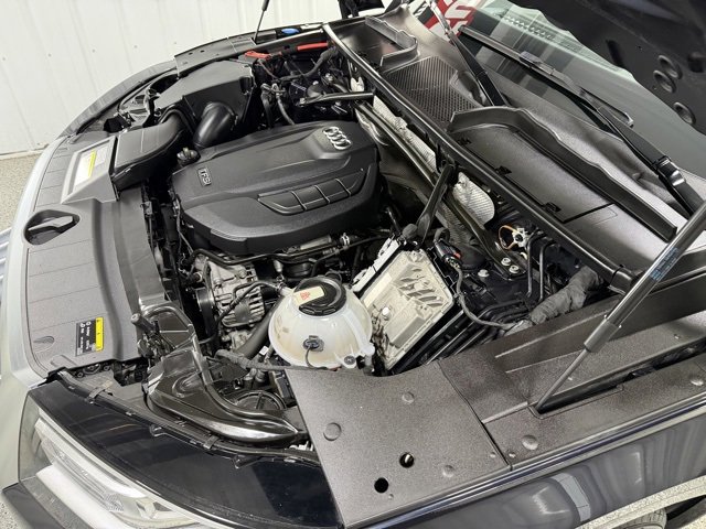 Used 2020 Audi Q5 2.0T Premium w/ Convenience Package image 29