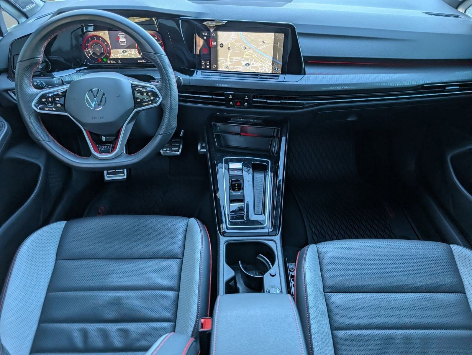 Used 2024 Volkswagen GTI Autobahn image 28