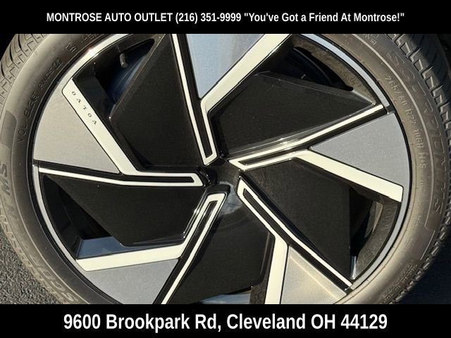 New 2025 Volvo EX90 Ultra w/ Protection Package Premier image 11