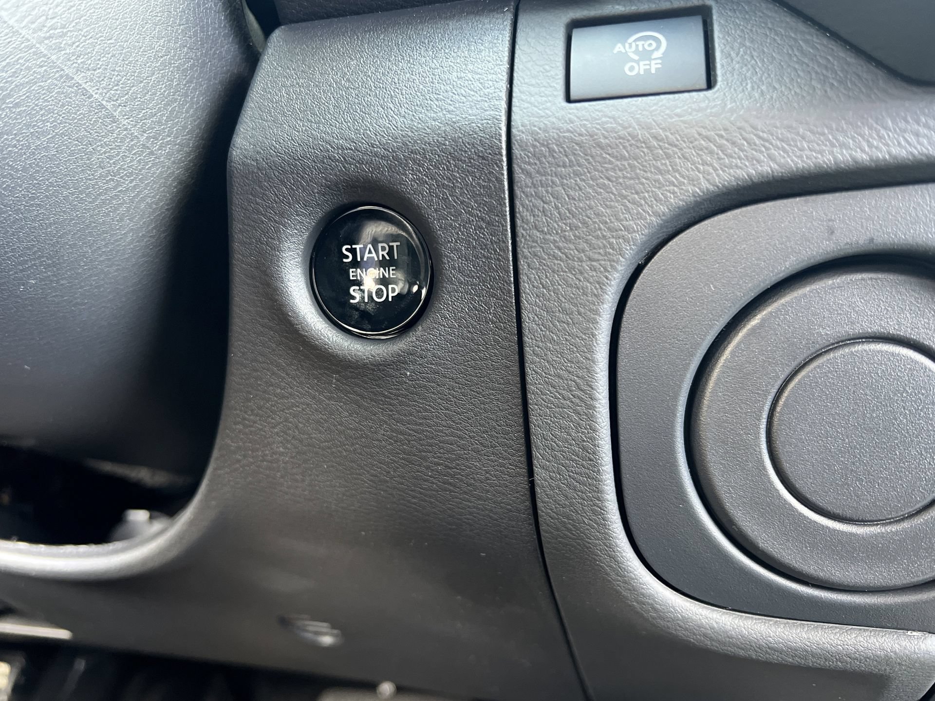 New 2026 Nissan Frontier SV w/ SV Convenience Package RWD image 6