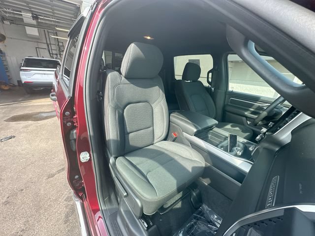 Certified 2025 RAM 1500 Big Horn AWD/4WD image 25