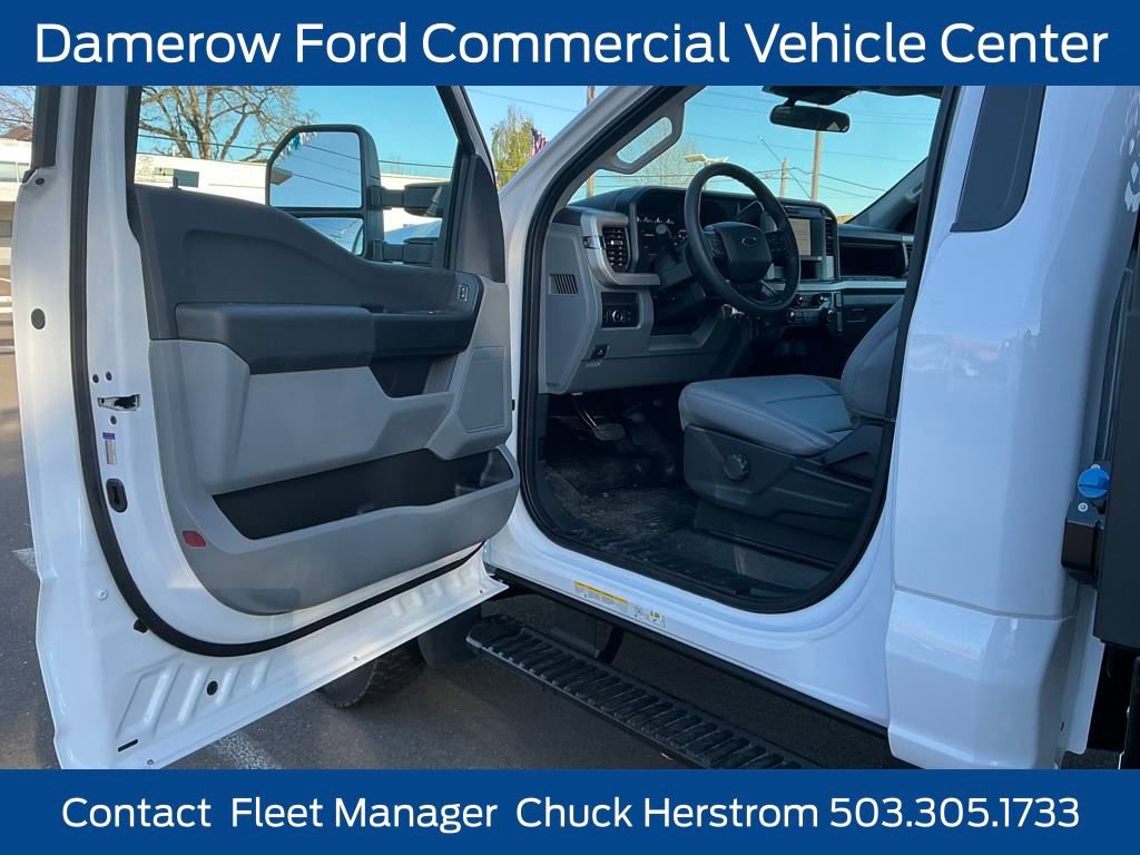 New 2025 Ford F450 XL w/ XL Chrome Package image 14