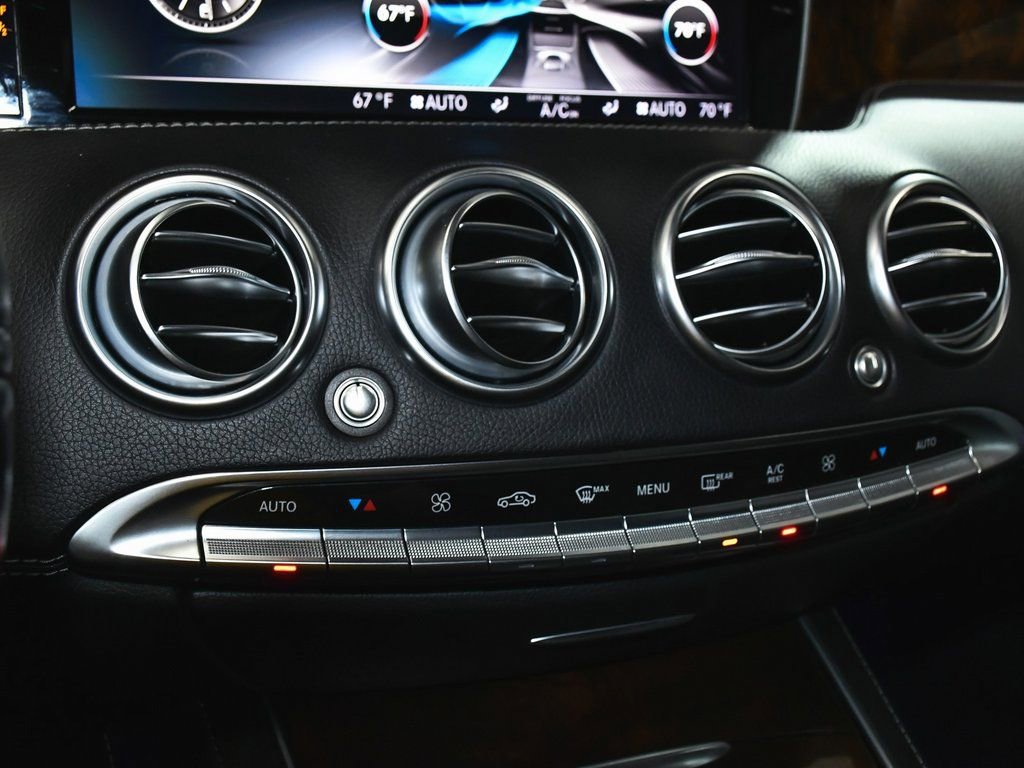 Used 2015 Mercedes-Benz S 63 AMG 4MATIC Coupe image 39