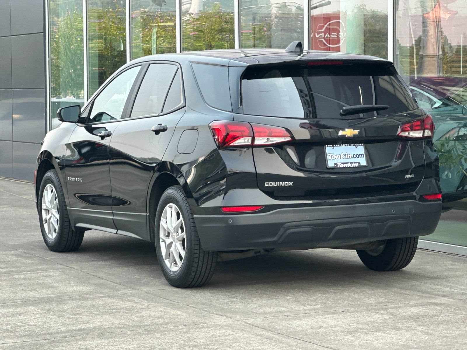 Used 2023 Chevrolet Equinox LS AWD/4WD image 5