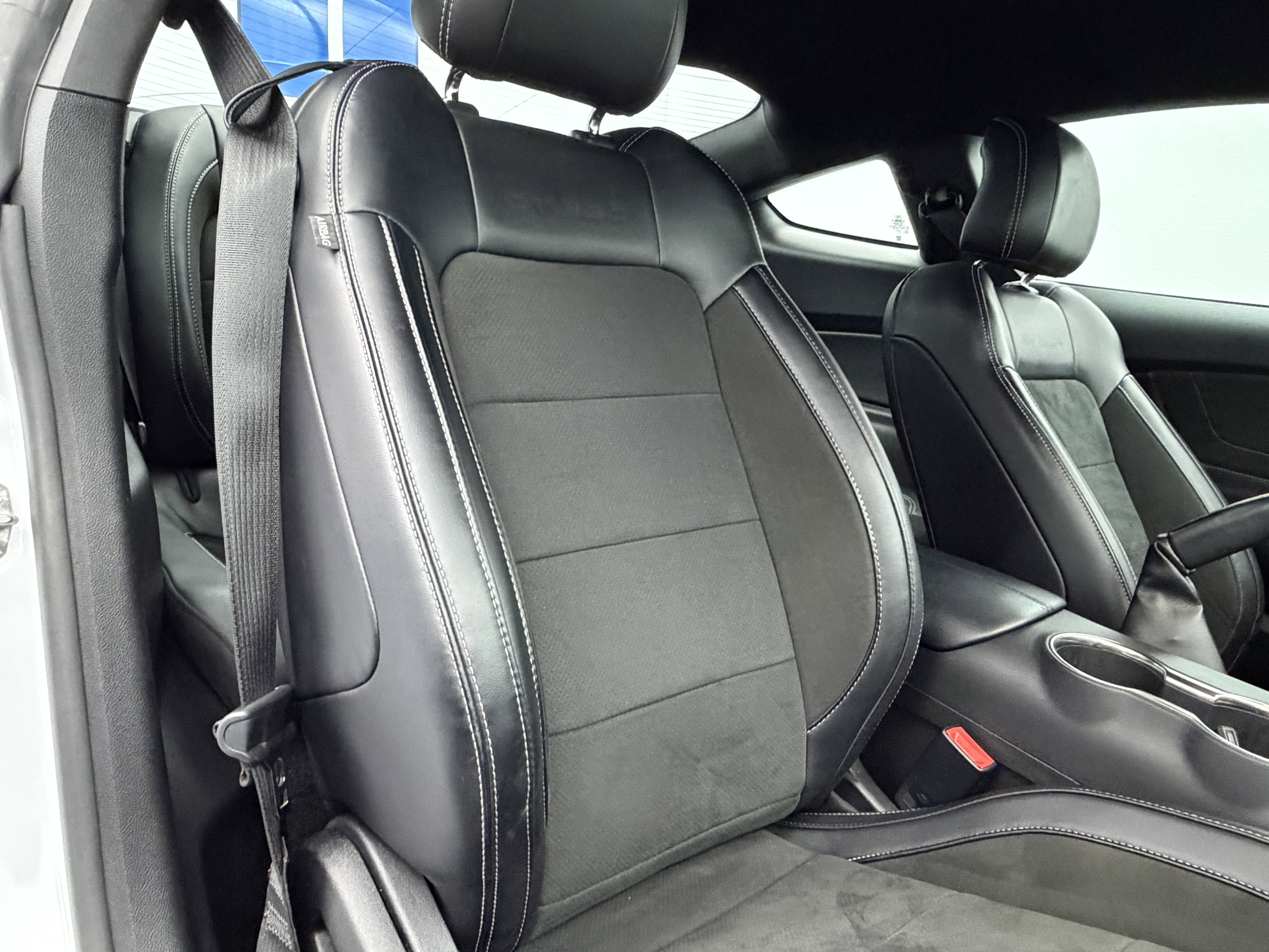 Used 2017 Ford Mustang Shelby GT350 image 84